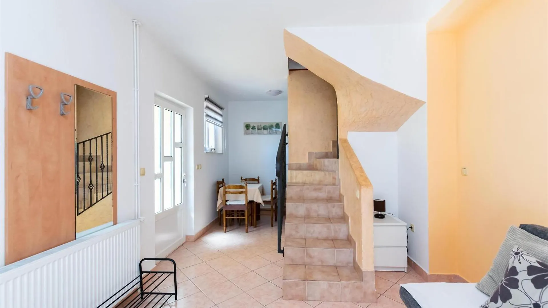 Apartments Miranda Lopar Croatia