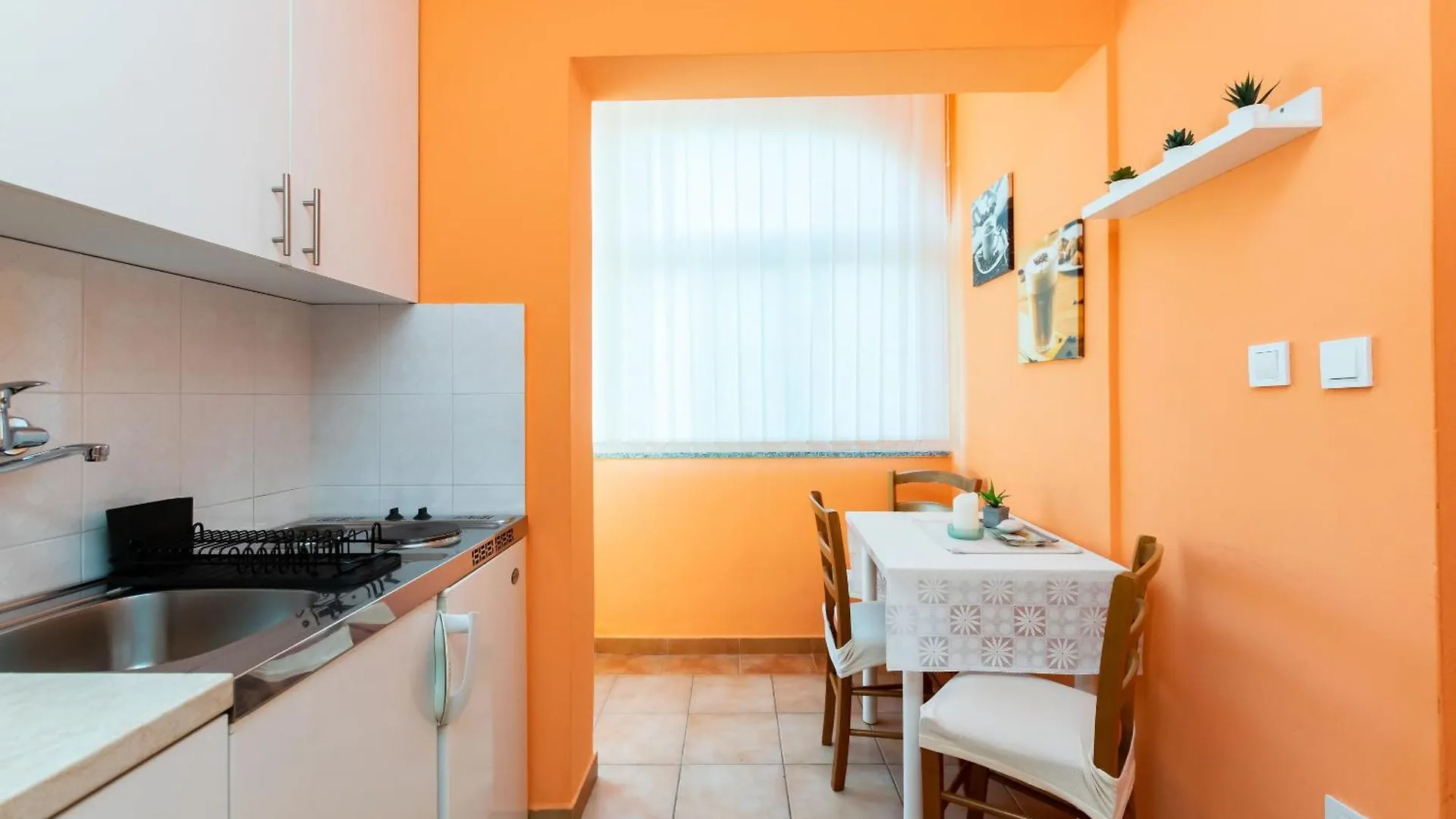 Apartments Miranda Lopar Croatia