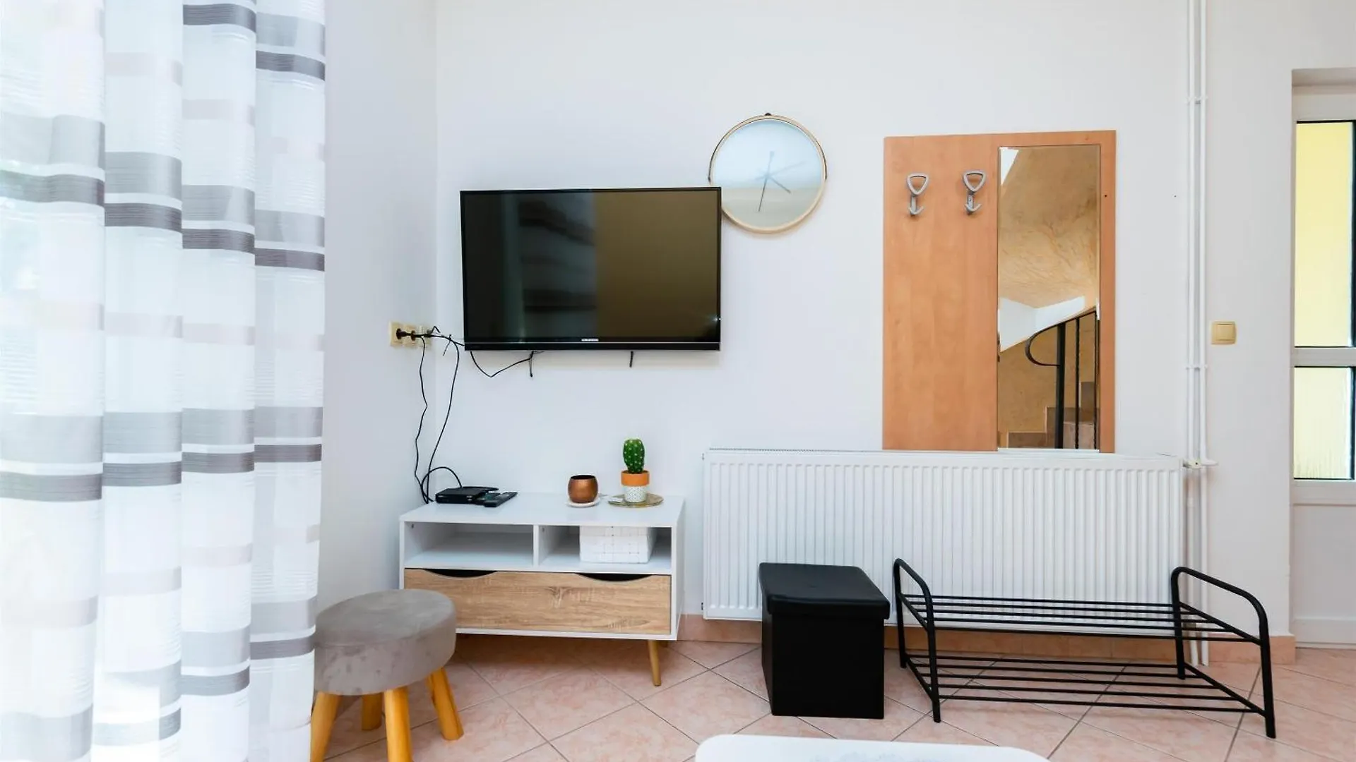 Apartments Miranda Lopar