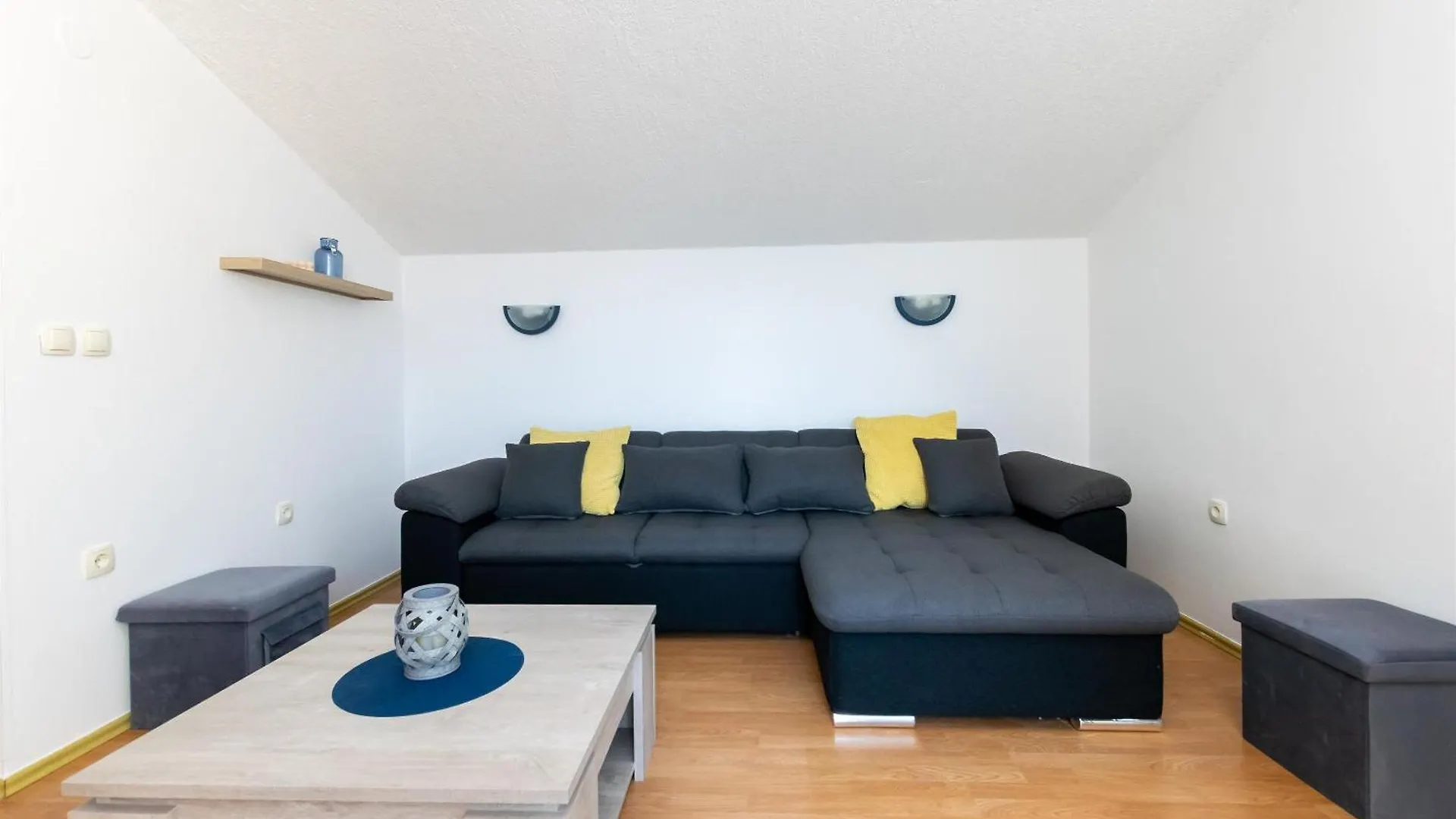 Apartments Miranda Lopar Croatia