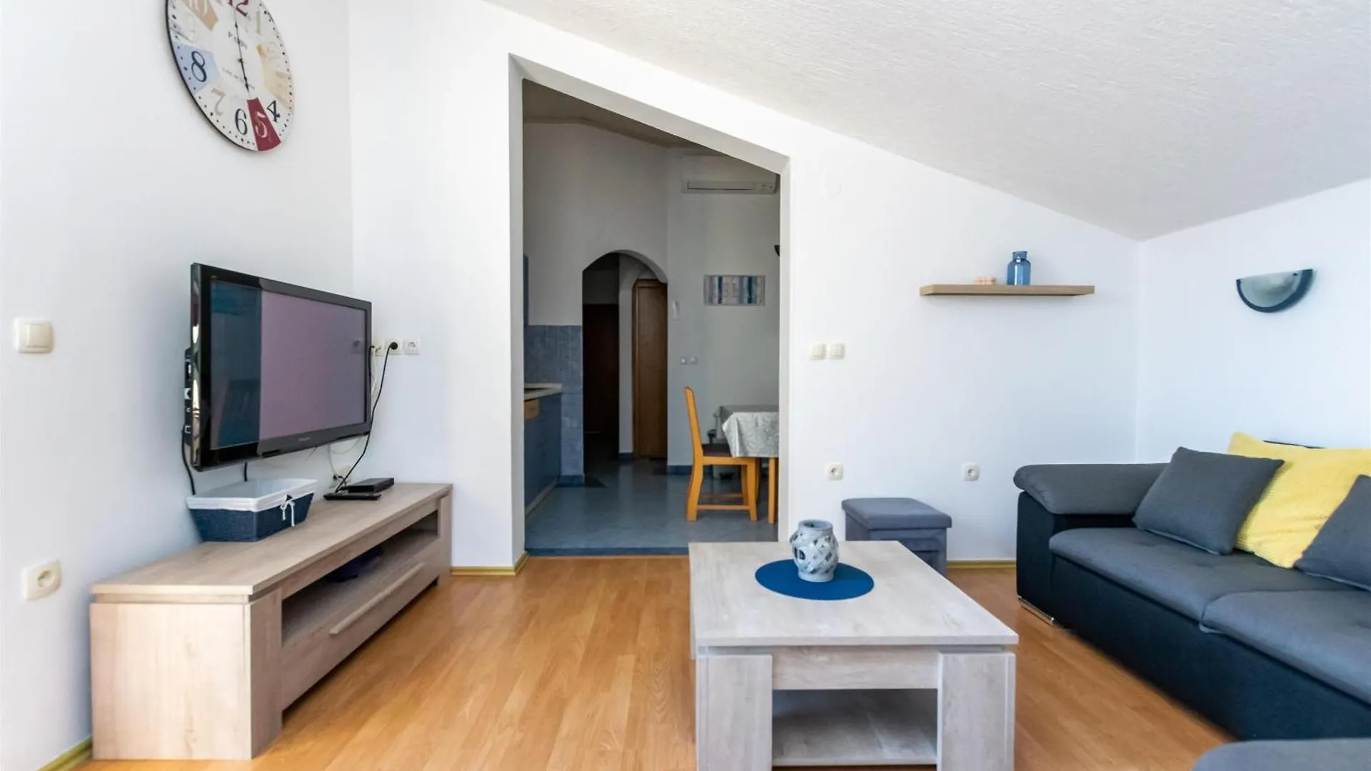 Apartments Miranda Lopar Croatia